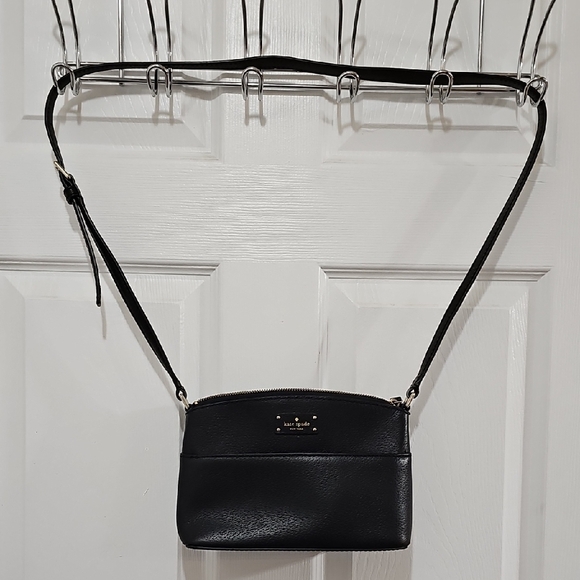 Kate Spade Grove Street Millie Black Crossbody Bag EUC
